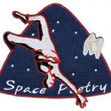 Patch Space Poetry créé par Eduardo Kac pour Télescope intérieur à l’occasion de la mission spatiale Proxima, 2016