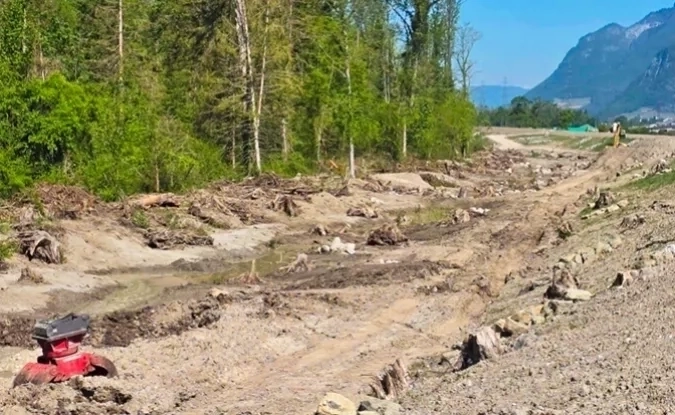  Se protéger du Rhône avec des plantes