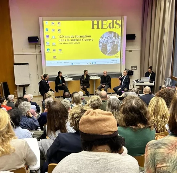 Table ronde 120 ans de formation dans la santé à Genève