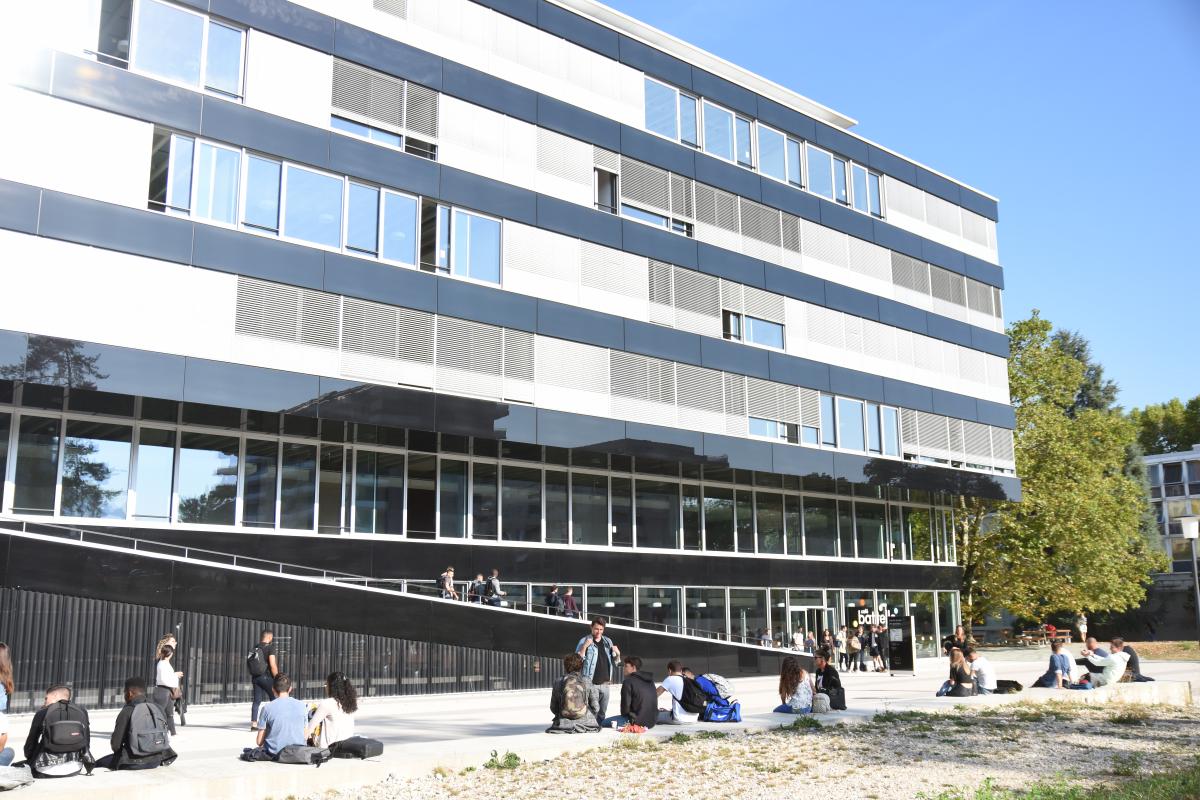 Rentrée académique pour plus de 1500 étudiants à la HEG-Genève !