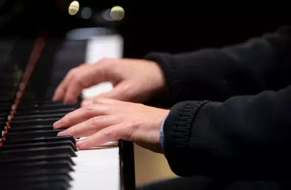 COURS DE PIANO et Solfège sur Genève