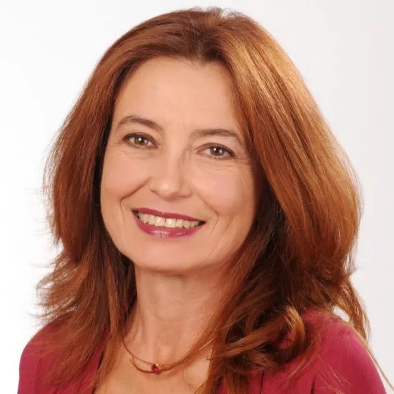 Naydenova_Veneziela