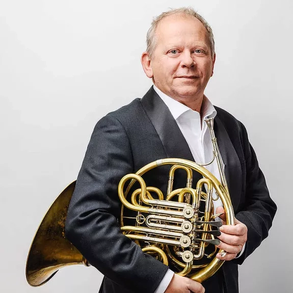 Le corniste Jean-Pierre Berry