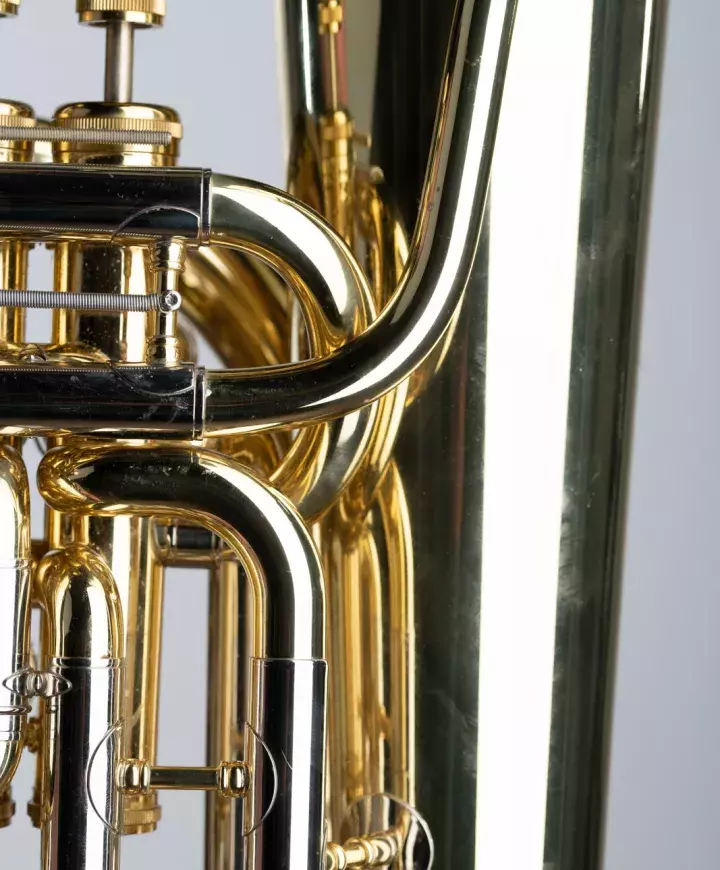 Tuba