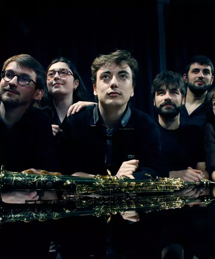 La classe de saxophone de la HEM et son professeur Joshua Hyde