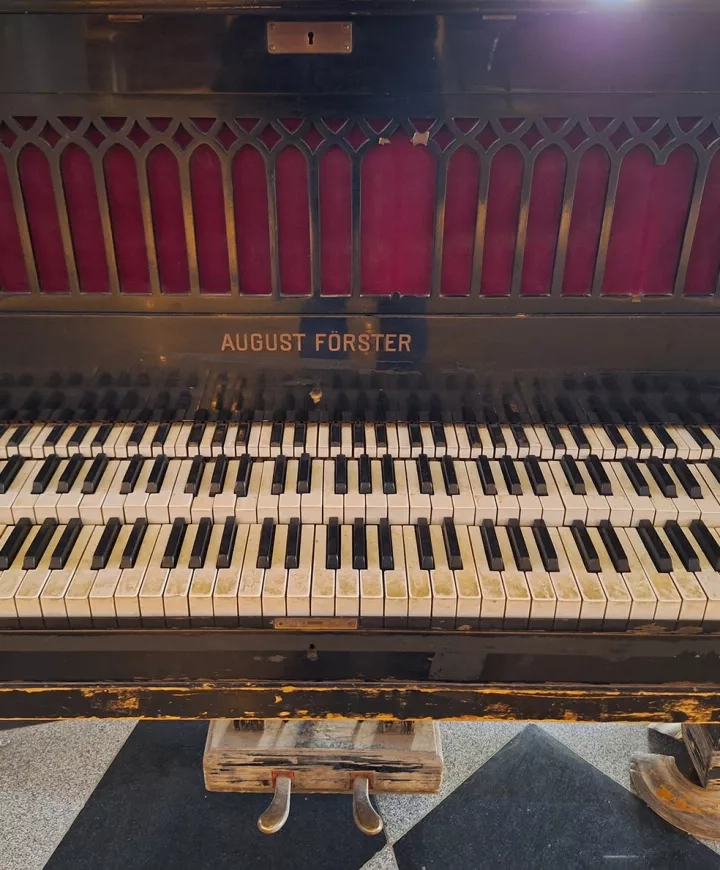 Clavier quart de ton de l'Opéra du Caire 