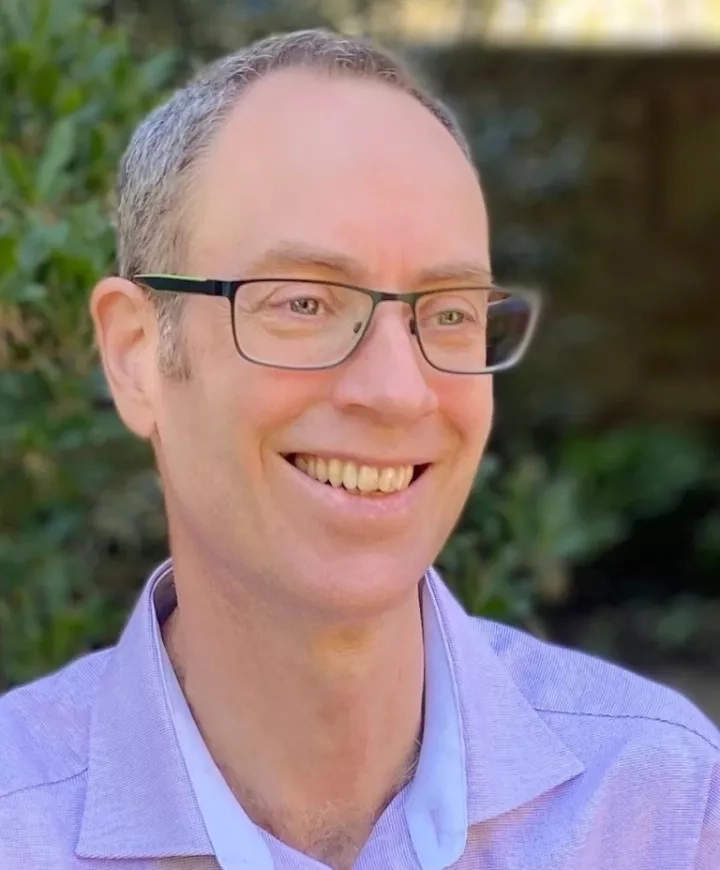 Photo portrait de Geoff Baker