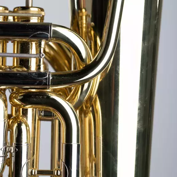 Tuba