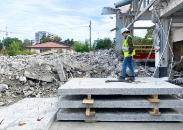 Dalles de béton réemployé sciées