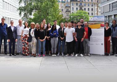 Les étudiants et les membres du jury du concours SPG HEPIA