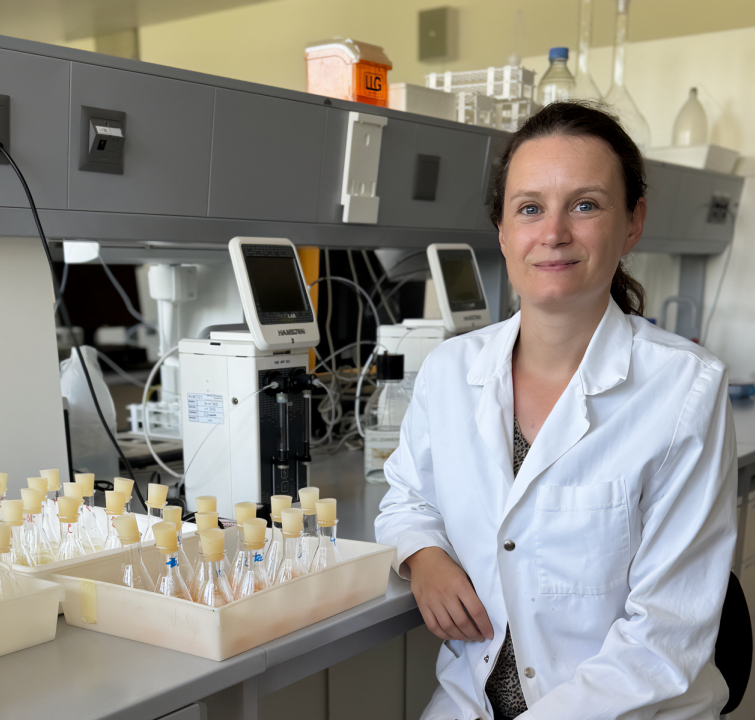 Portrait de la professeure Ophélie Sauzet, spécialiste des sols à HEPIA.