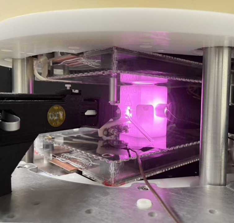 Le prototype GAMMA-MRI lors d'un test.
