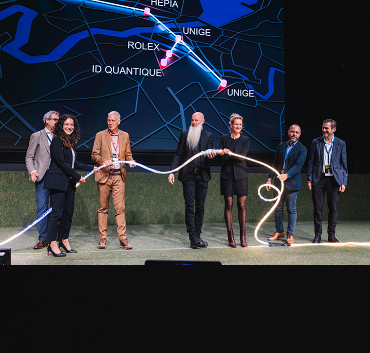 Les représentant-es des organisations partenaires (HEPIA, CERN, ID Quantique, ROLEX, Canton de Genève) ont lancé le Geneva Quantum Network à l'occasion du Quantum Industry Day. 