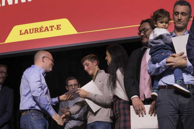 Diplômes et prix Bachelor Informatique et systèmes de communication HEPIA