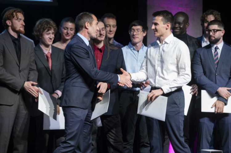 Diplômes et prix Bachelor Génie mécanique HEPIA