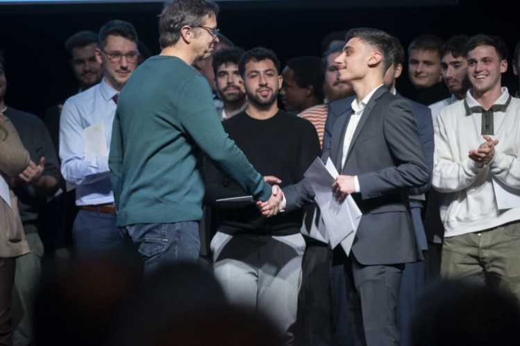 Diplômes et prix Bachelor Microtechniques HEPIA