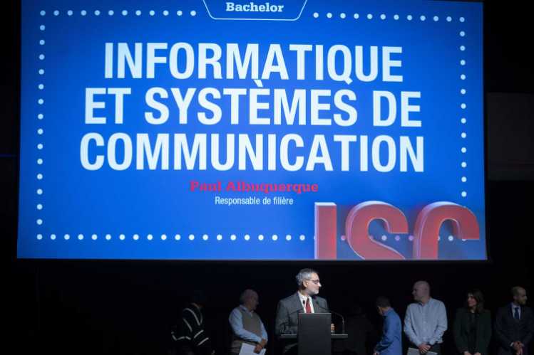 Diplômes et prix Bachelor Informatique et systèmes de communication HEPIA