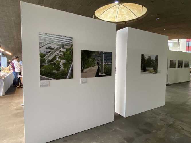 Photo de l'exposition de Walter Brugger dans le cadre du jubilé de la formation Architecture du paysage en Suisse