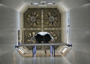 photo aero traction transformer