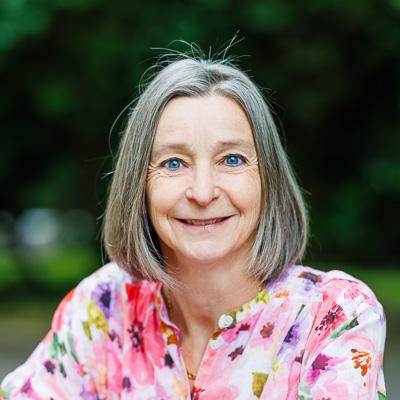 Ulrike Armbruster Elatifi Ulrike Armbruster Elatifi